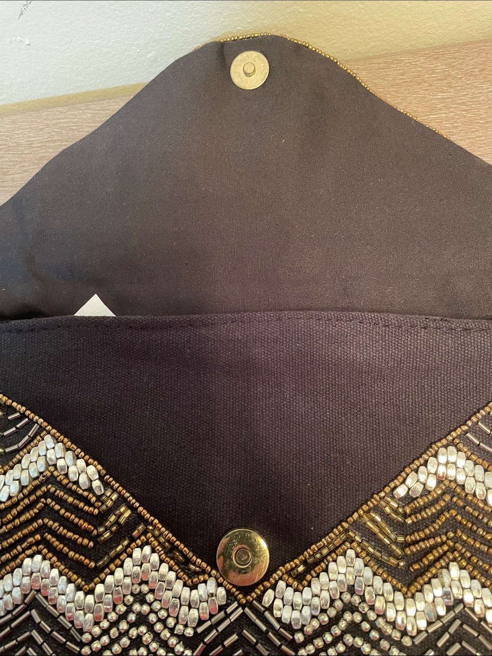 Source Unknown Black & Gold Beaded Chevron Foldover Clutch - Picture 3 of 8